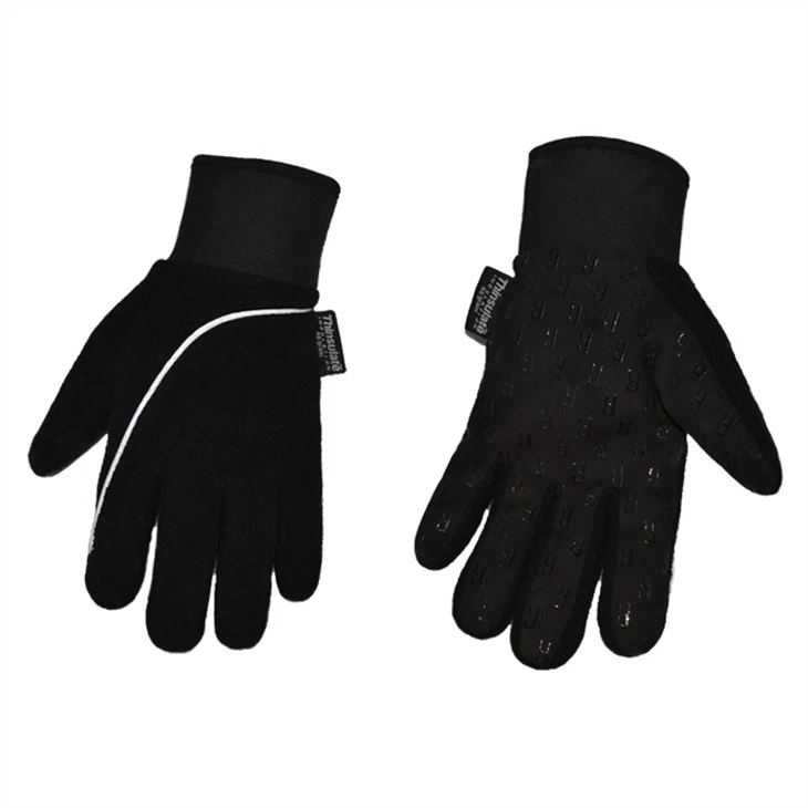 Cold Gloves in Safety Gloves